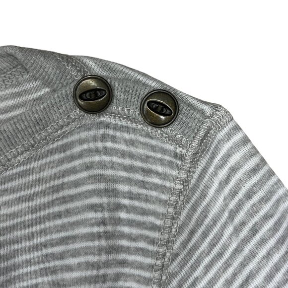 Lauren Ralph Lauren Gray Striped Nautical Button Shoulder Top 3/4 Sleeve Size M - Picture 10 of 12